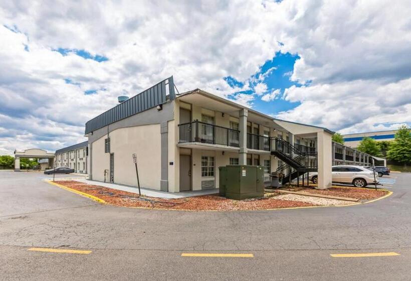 酒店 Days Inn I81 King Room