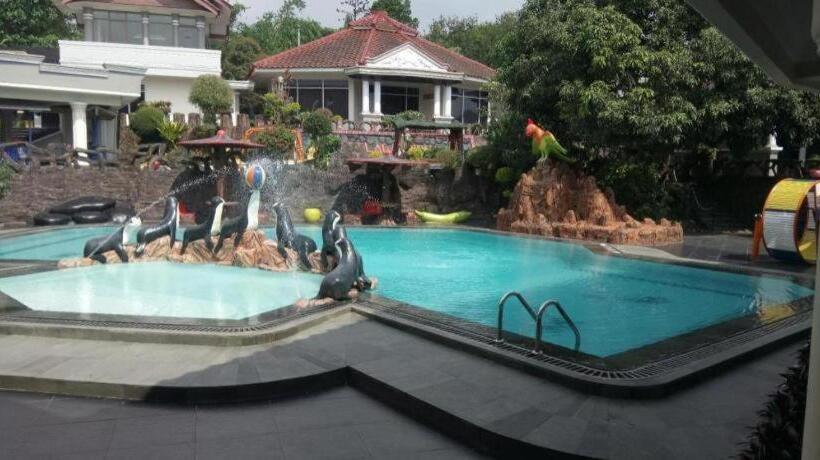 فندق Delaga Biru Convention