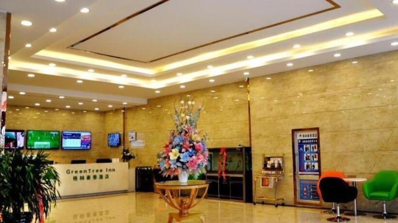 호텔 Greentree Inn Haixi Geermu Southern Suburbs Express