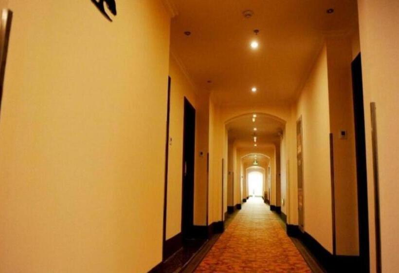 호텔 Greentree Inn Jiangsu Wuxi Binhu Taihu Pearl Development Mansion Business