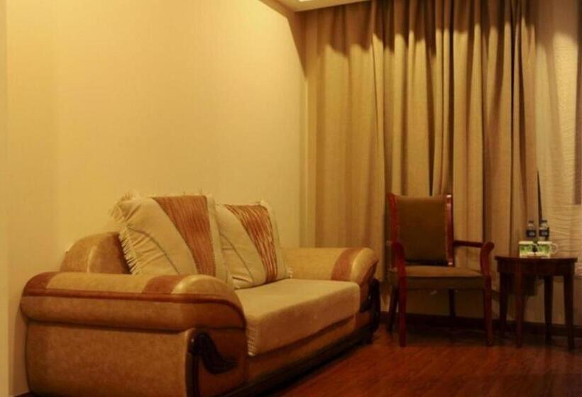 호텔 Greentree Inn Jiangsu Wuxi Binhu Taihu Pearl Development Mansion Business