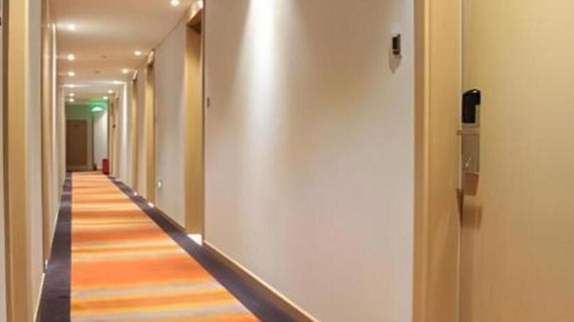 호텔 Home Inn Plus Shanghai Middle Ring Jinshajiang Road Fengzhuang Metro Station