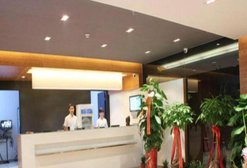 Отель Jinjiang Inn Meizhou Binfang Avenue Keduhui Commercial Plaza