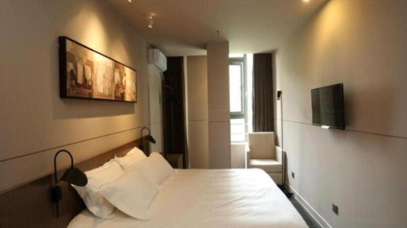 Otel Jinjiang Inn Select Qinzhou East High Speed Railway Station