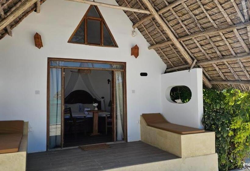 호텔 Juana Ocean Villas