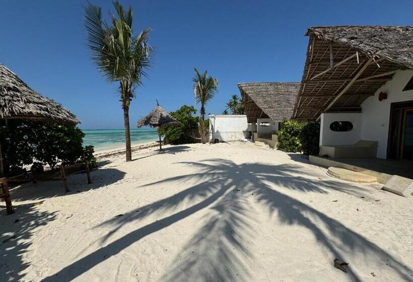 ホテル Juana Ocean Villas