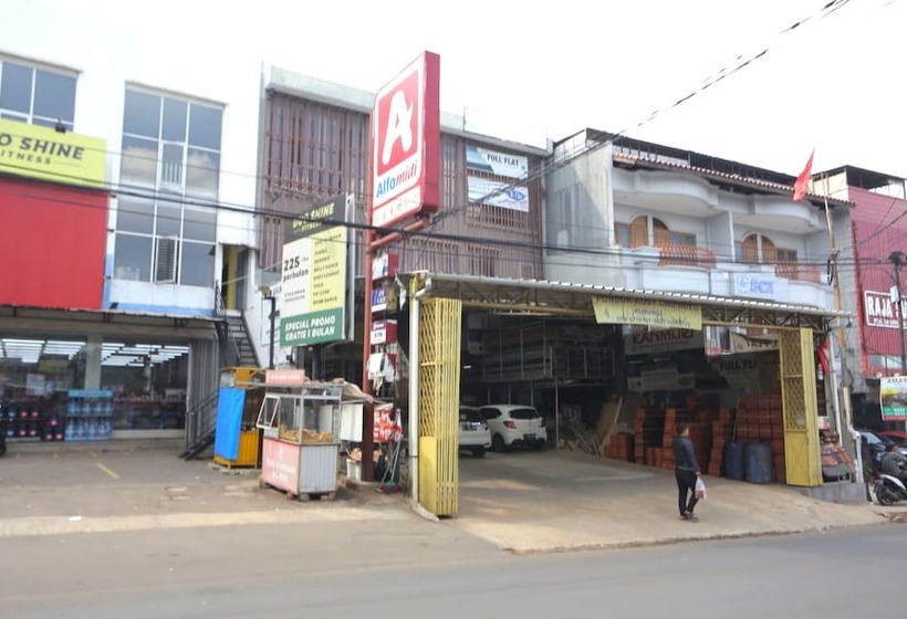 ホテル Oyo 93356 Pondok Cirendeu