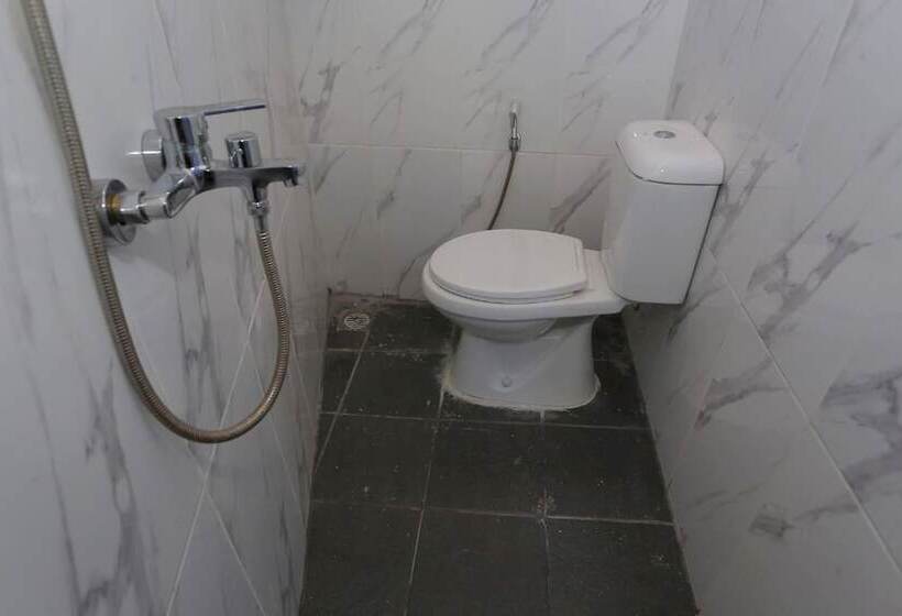 酒店 Oyo 93356 Pondok Cirendeu