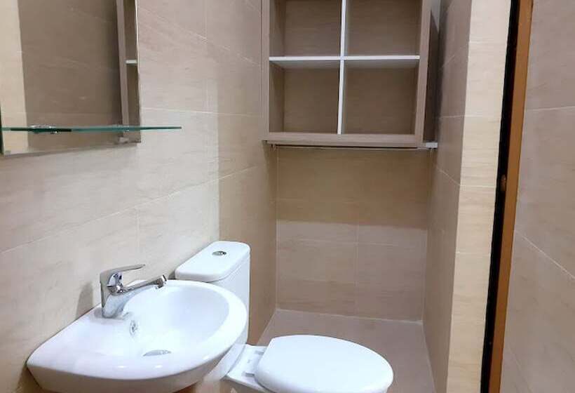 酒店 Oyo 93356 Pondok Cirendeu