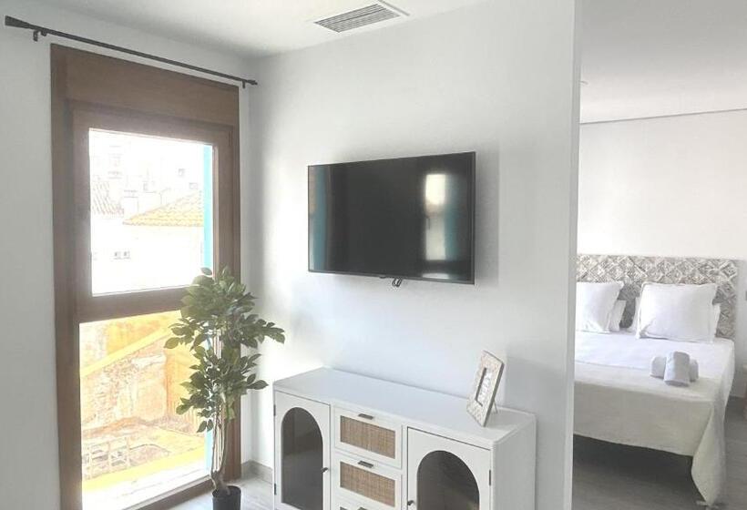 Отель Sentire Marbella   Selecta Apartments By Ixte