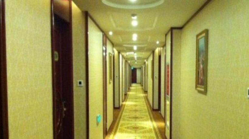 Отель Shanghai Jinghang