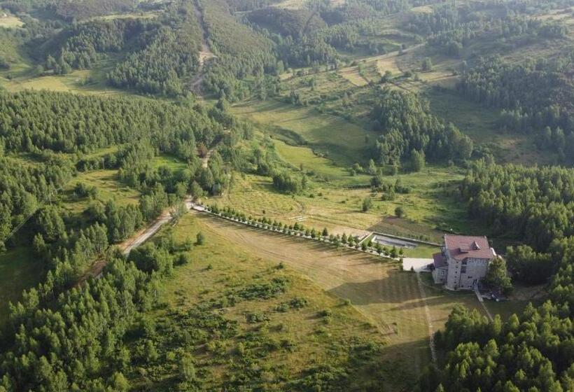 בית מלון כפרי Stani I Hoxhes