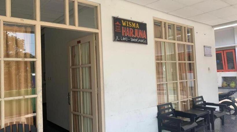 Отель Wisma Harjuna
