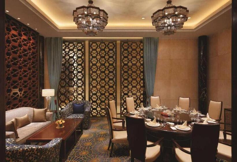 בית מלון כפרי Wyndham Urumqi North