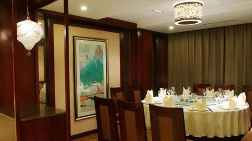 Отель Yiwu Shinsun International