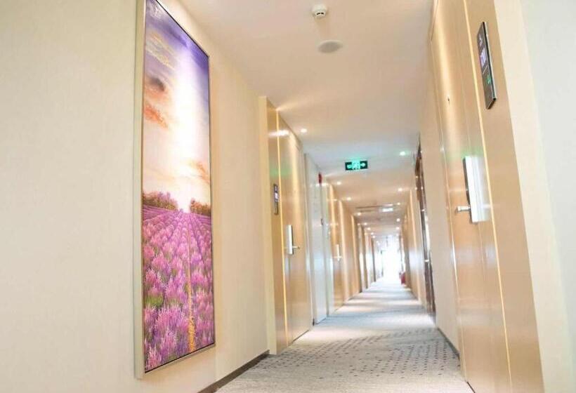Lavande Hotel Shenzhen North Station Huawei Gangtou Metro Station