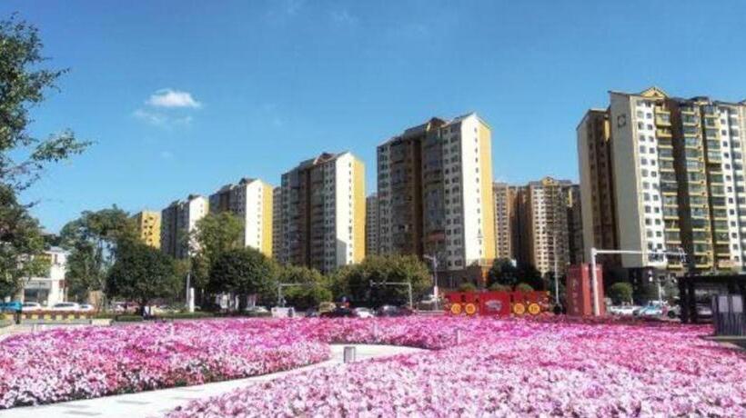 Lavande Hotels· Guiyang Huaxi Tongshijie