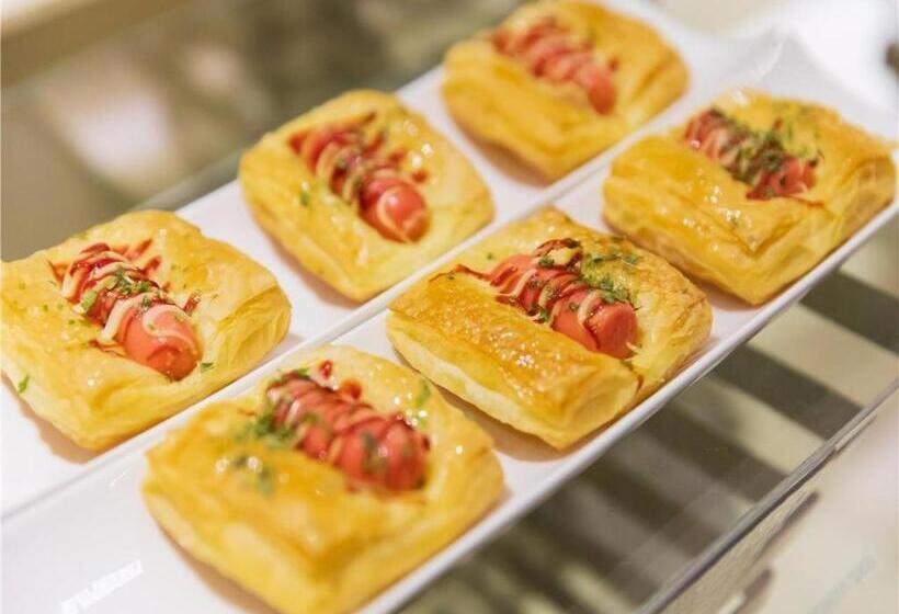 Metropolo Hotel Financial Street Wanda Plaza