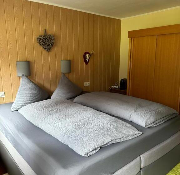 ペンション Doppelzimmer Lärchenhof