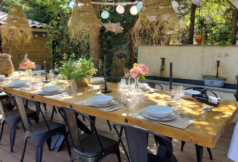 ペンション Le Mazet Des Beaujots