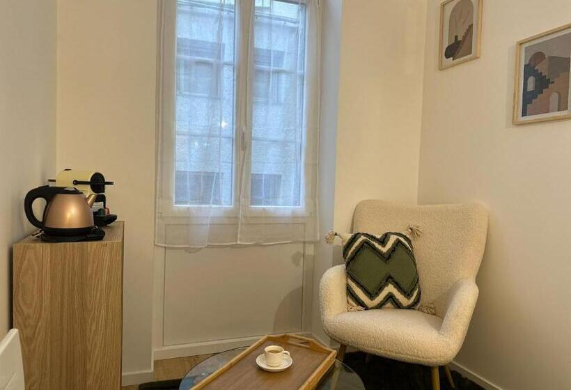 Пансион Maison Des Ambans Chambres D Hotes Hypercentre 200m De La Gare Et Petit Dejeuner Inclus