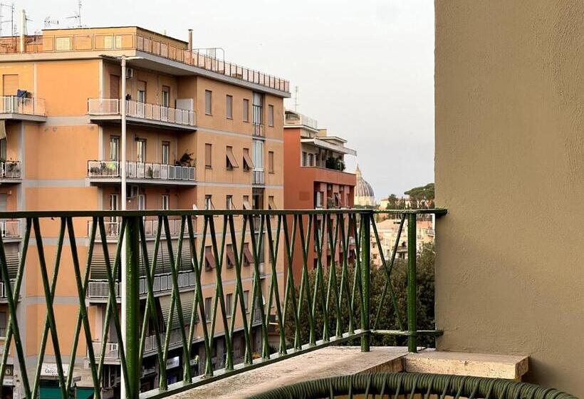 פנסיון Near Vatican, Irnerio 47 Guest House