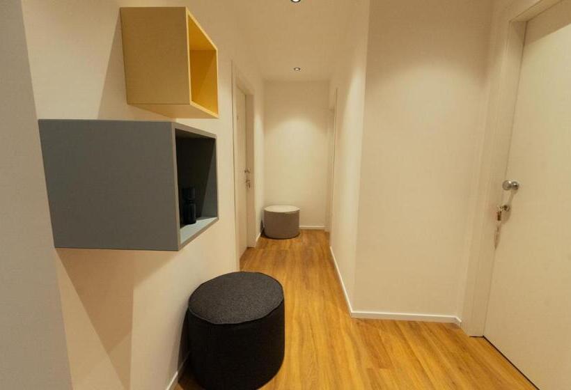 פנסיון Near Vatican, Irnerio 47 Guest House