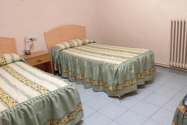 ペンション Residencia Sagrada Familia