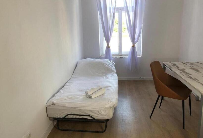 ペンション Volkshaus Hbf Wg & Serviced Apartments