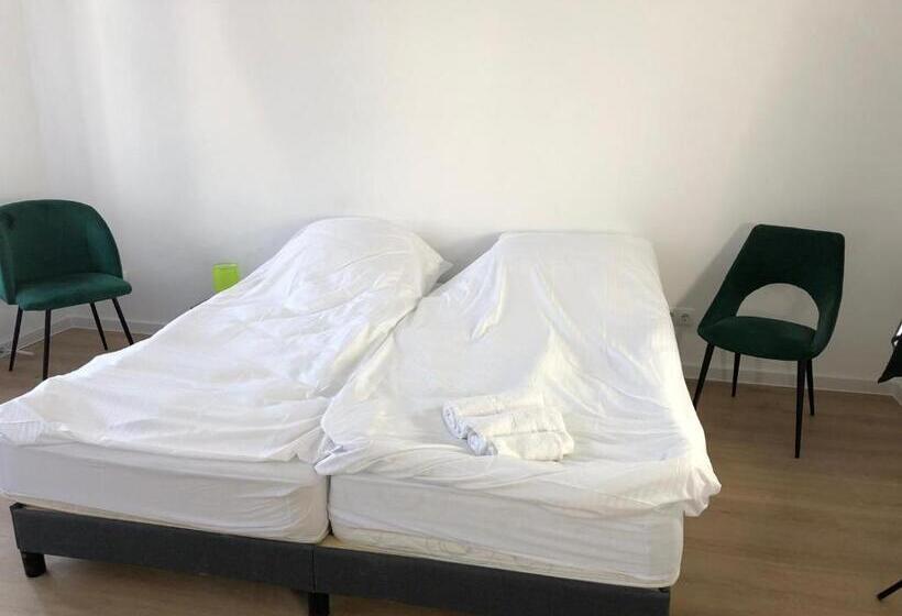 ペンション Volkshaus Hbf Wg & Serviced Apartments