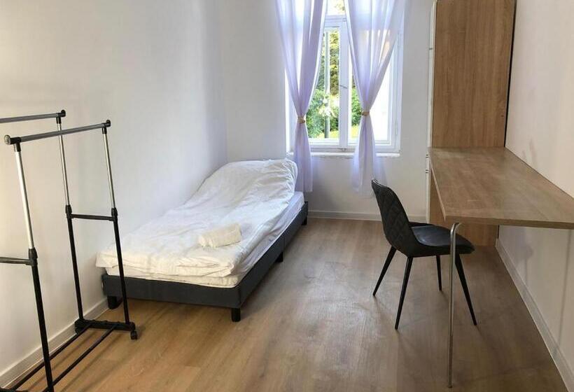 ペンション Volkshaus Hbf Wg & Serviced Apartments