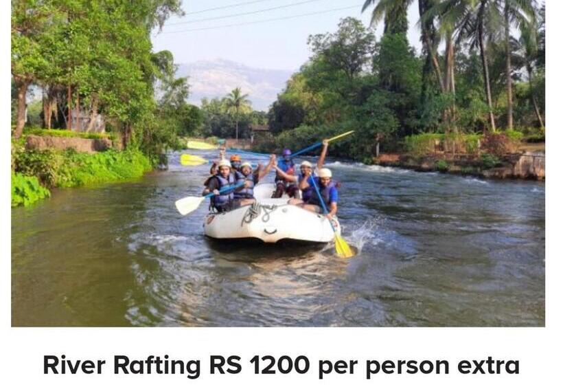 אתר נופש Namaste Holidays Karjat