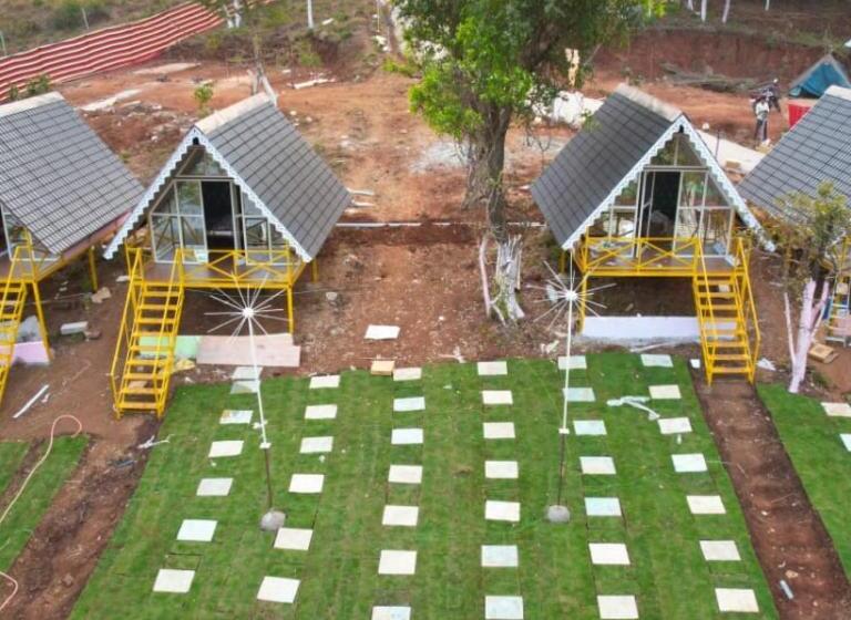 منتجع Pawna Blue Water Camping Thakursai