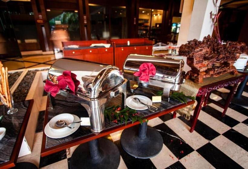 Sanya Haitang Bay Nantian Hot Spring Resort