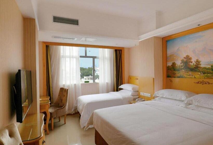 Vienna Classic Hotel Guangdong Yangxi Moon Bay