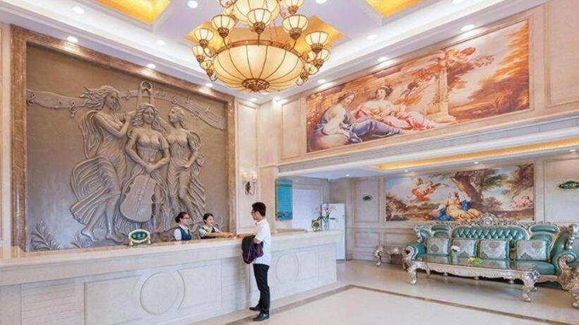 Vienna Classic Hotel Guangdong Yangxi Moon Bay