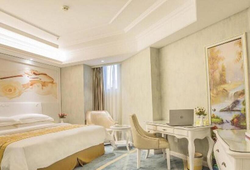 Vienna Hotel Guiyang Jiaxiulou Jichang Road