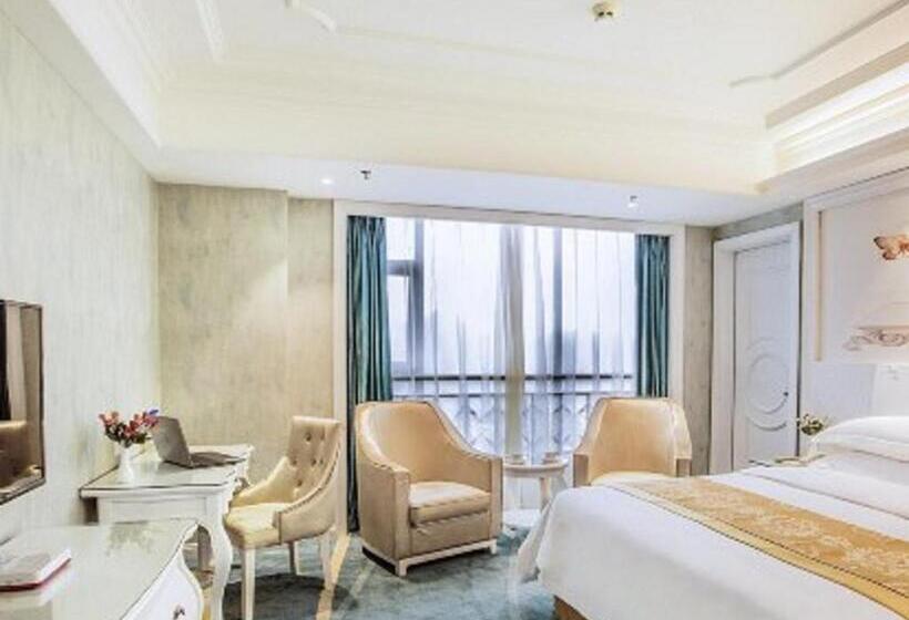 Vienna Hotel Guiyang Jiaxiulou Jichang Road