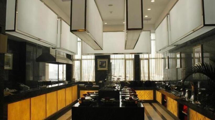 Vienna International Hotel Yangzhou Wanda Plaza Libao