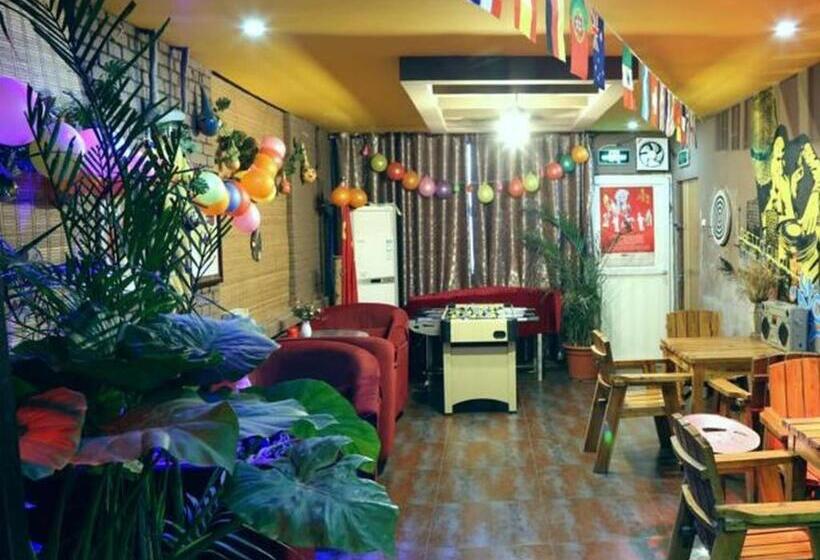 Xian Facebook Youth Hostel