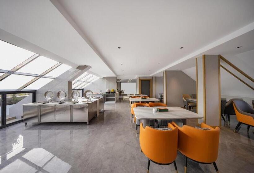 万悦国际酒店机场火车站店