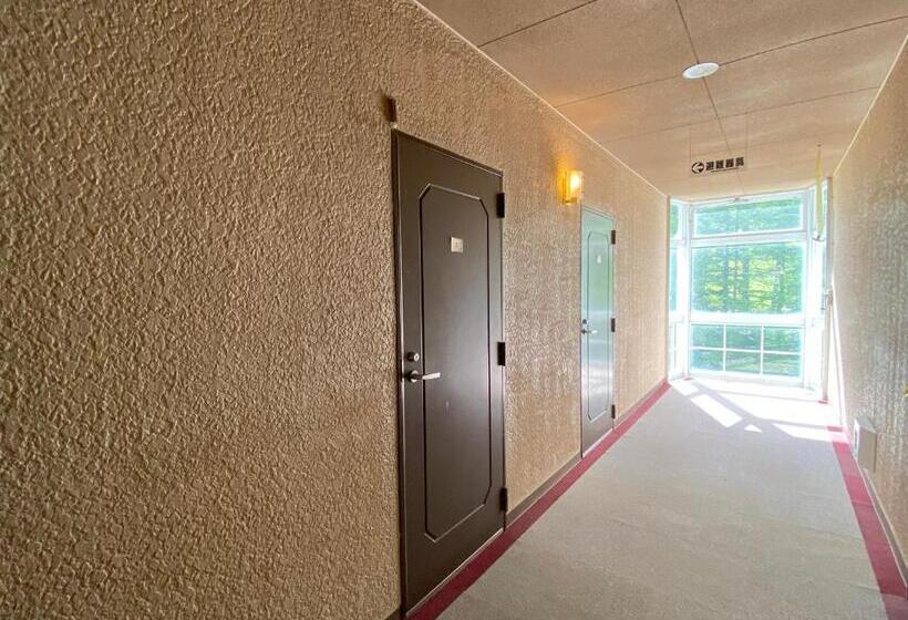 ロッジ三笠 Lodge Mikasa