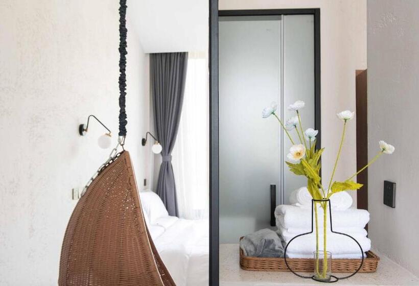 夕下青野民宿 The Setting Sun