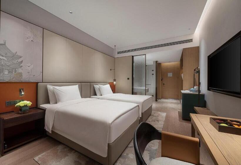 酒店 Wanda Jin Wuzhi Jiaozuo