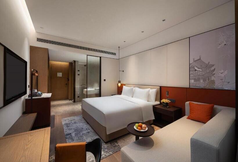 酒店 Wanda Jin Wuzhi Jiaozuo