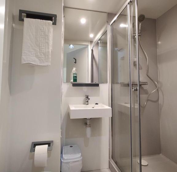 ユースホステル Auberge Le Leo De Foix