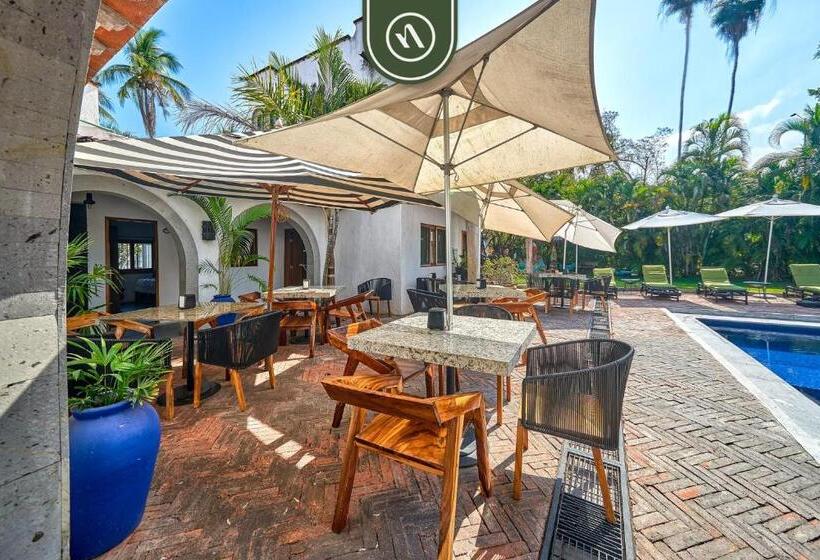 호스텔 Bed And Breakfast Dormitory Room With Pool Nuevo Vallarta