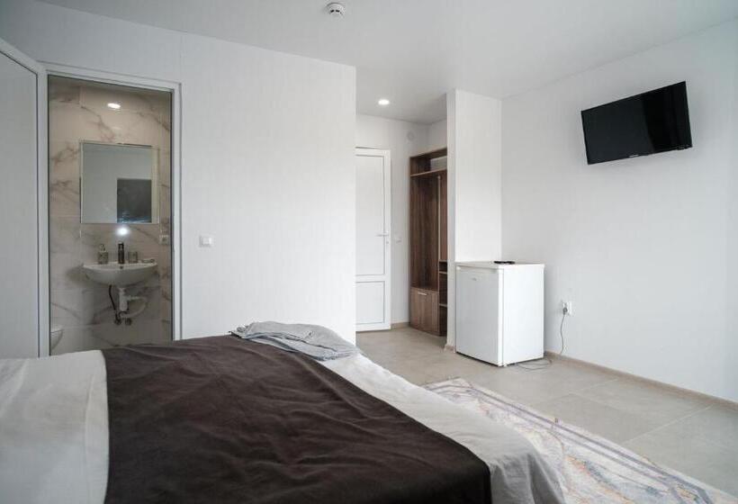 Hostel Edelweiss солотвино