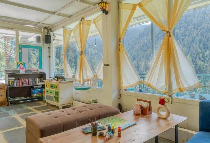 旅馆 Moustache Shoja, Jibhi