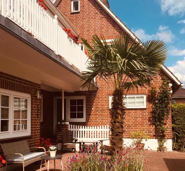 호스텔 Pension Seemöwe